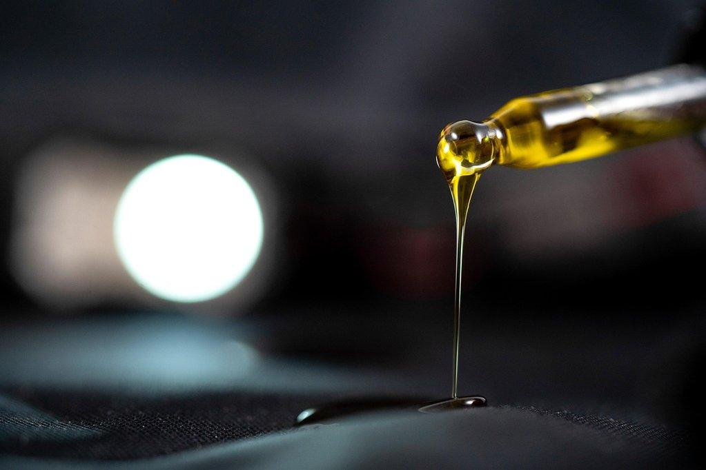 How Helping My Sister Pack for UK Made Me Realize the Magic of Hemp Oil - Cover Image